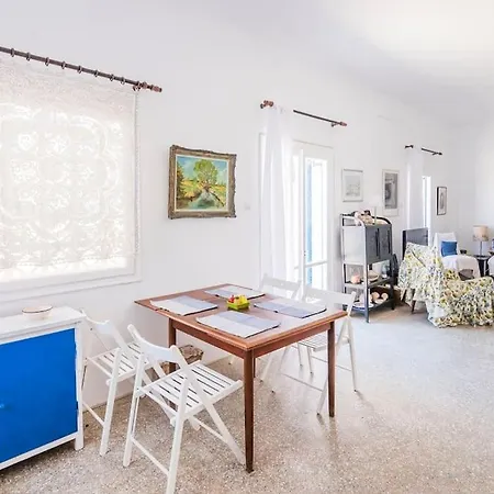 דירה Traditional Floor 90 Meters From The
