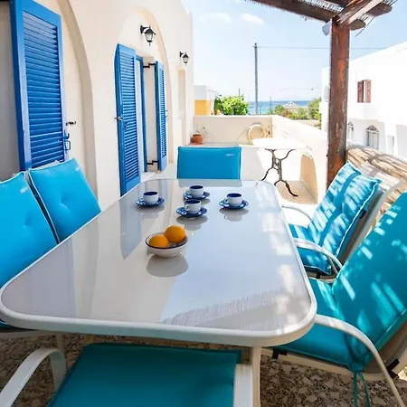 Traditional Floor 90 Meters From The *